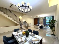 Chuan Vale (D19), Terrace #561319021